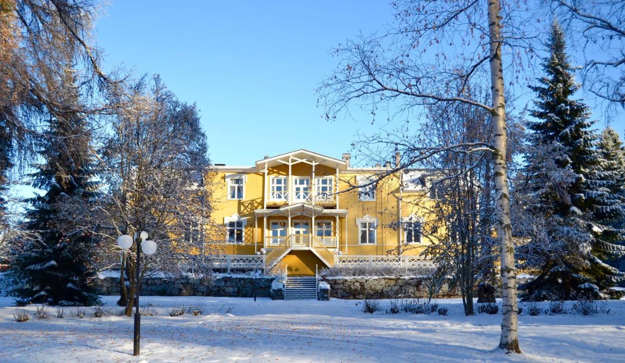 Karolineburg Manor House Hotel Kajaani Zewnętrze zdjęcie